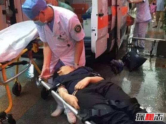 廣州荔灣廣場(chǎng)靈異事件，如今已成為荔灣尸場(chǎng)(橫尸遍野陰氣重)