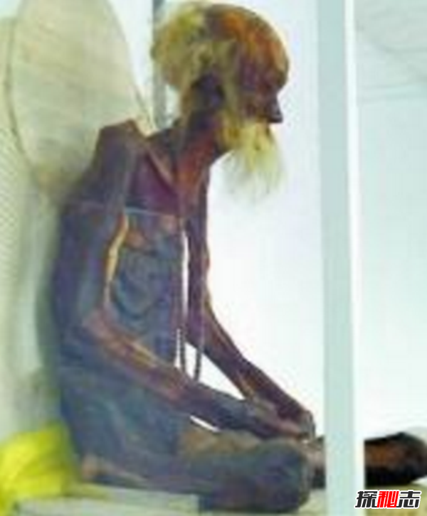河南160歲老道人真身不腐之謎,參禪打坐時(shí)悄然仙逝