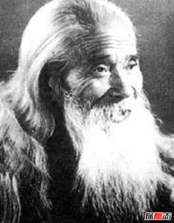 河南160歲老道人真身不腐之謎,參禪打坐時(shí)悄然仙逝