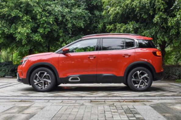 雪鐵龍熱銷(xiāo)車(chē)型天逸